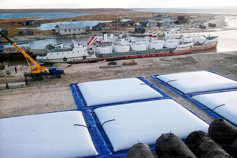 Склады ГСМ (склады горючего) Склады ГСМ (склады горючего)